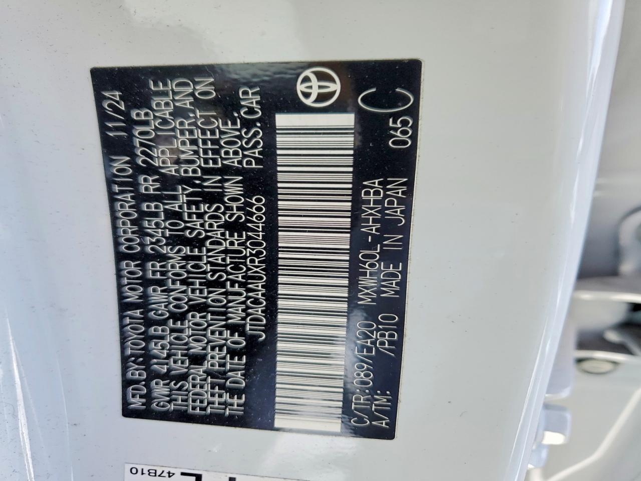 2024 TOYOTA PRIUS