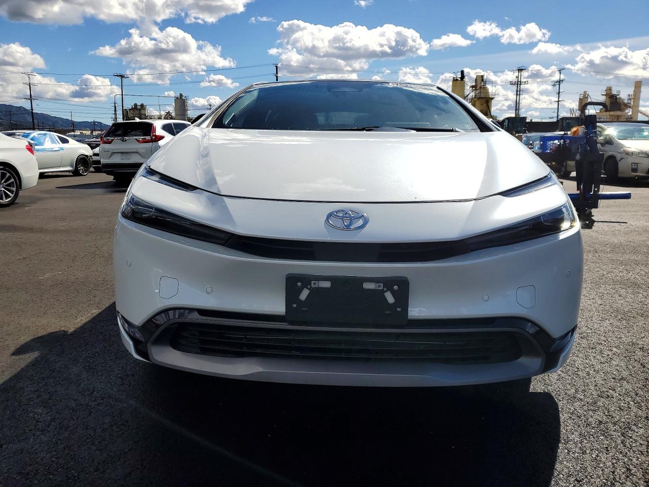 2024 TOYOTA PRIUS