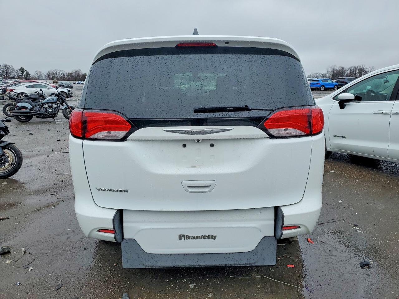 2021 CHRYSLER MINIVAN