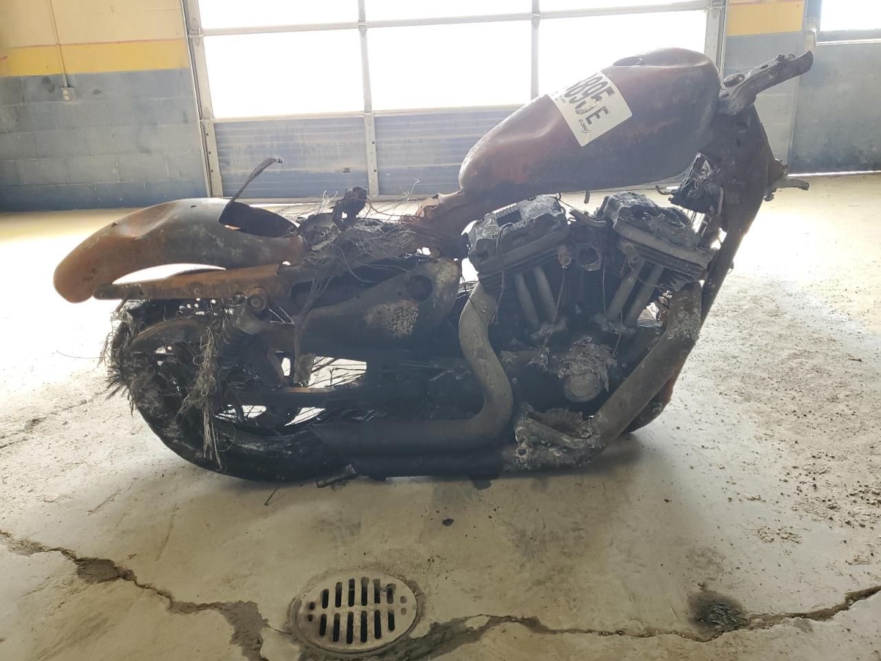2009 HARLEY-DAVIDSON XL883 N