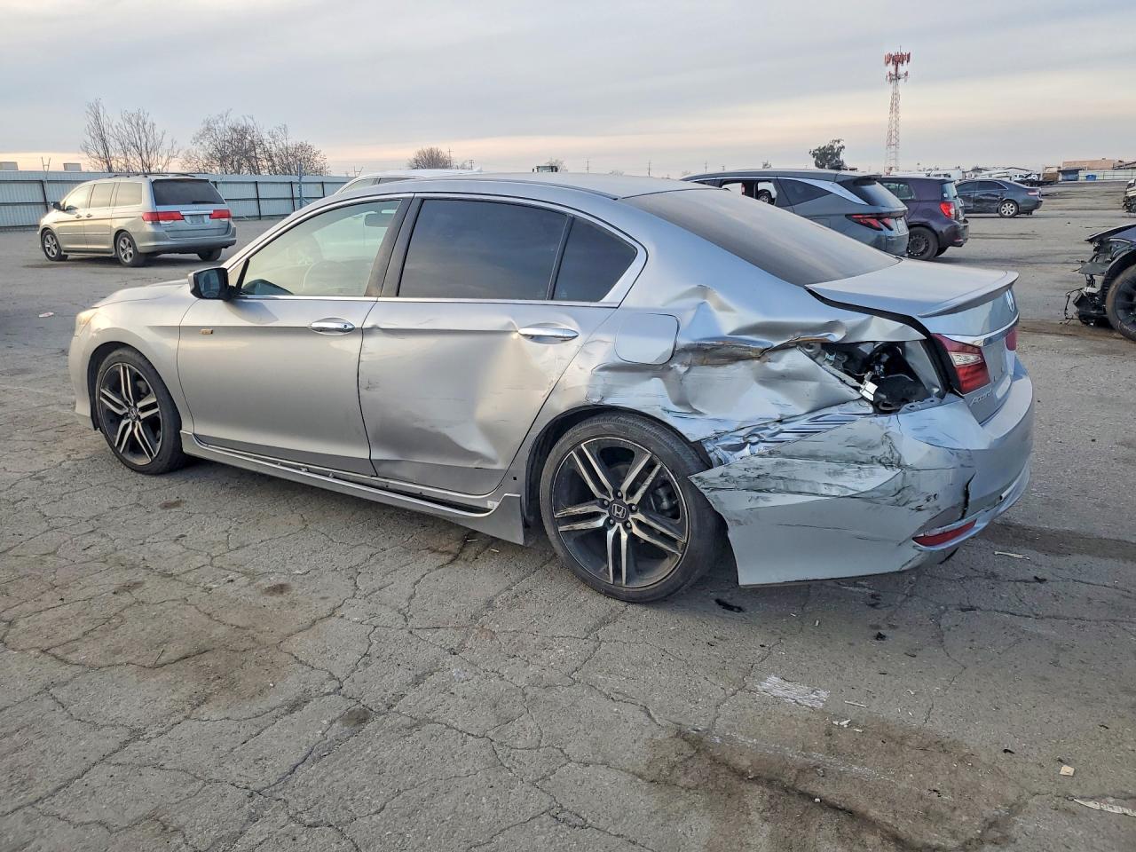 2017 HONDA ACCORD