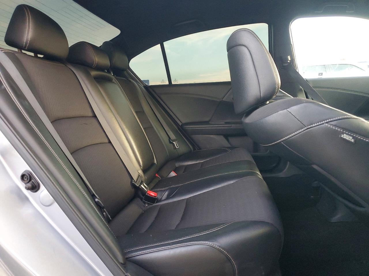 2017 HONDA ACCORD