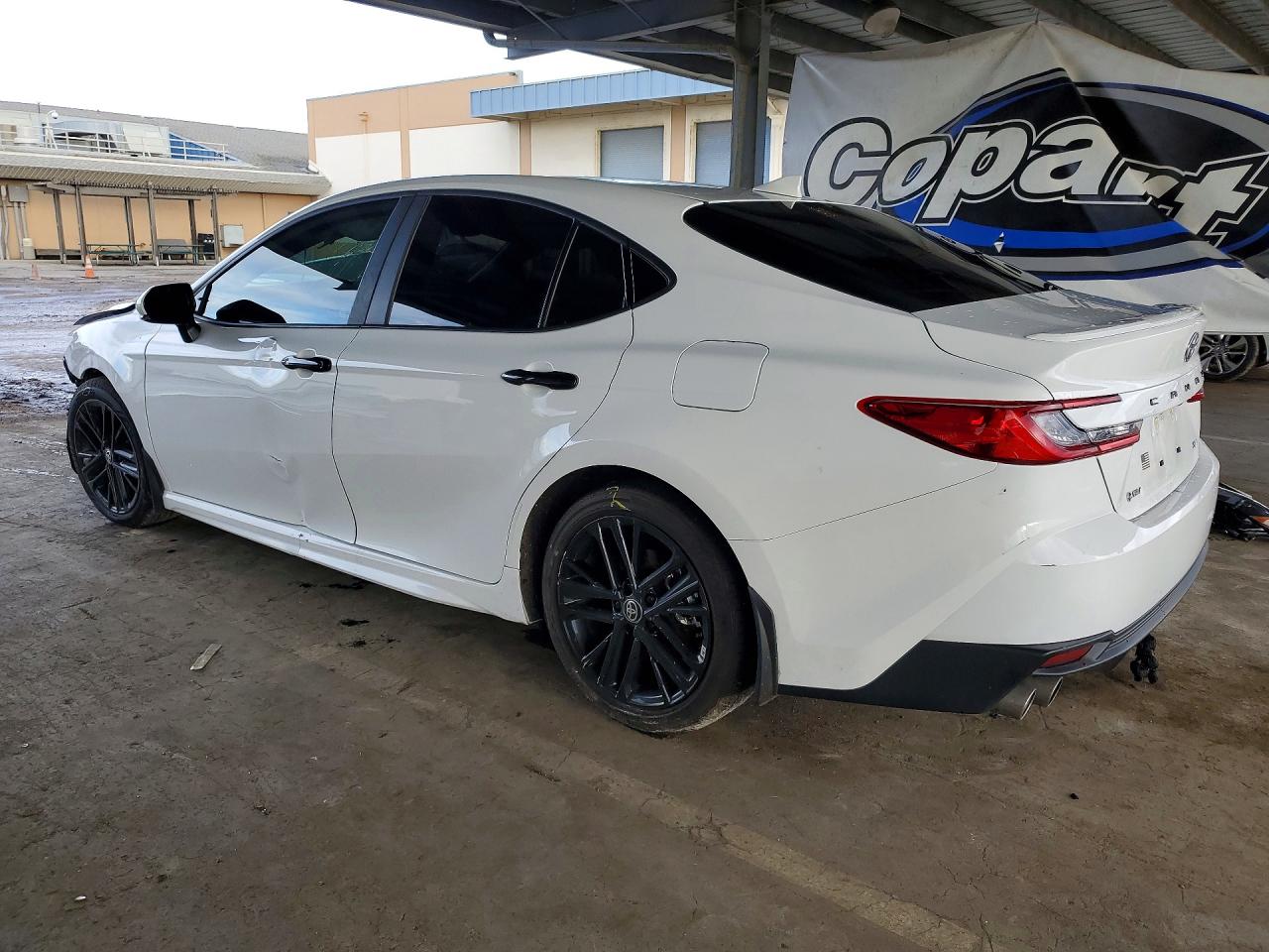 2025 TOYOTA CAMRY
