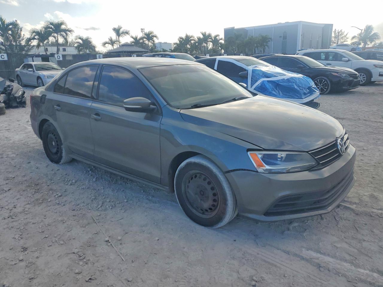 2015 VOLKSWAGEN JETTA