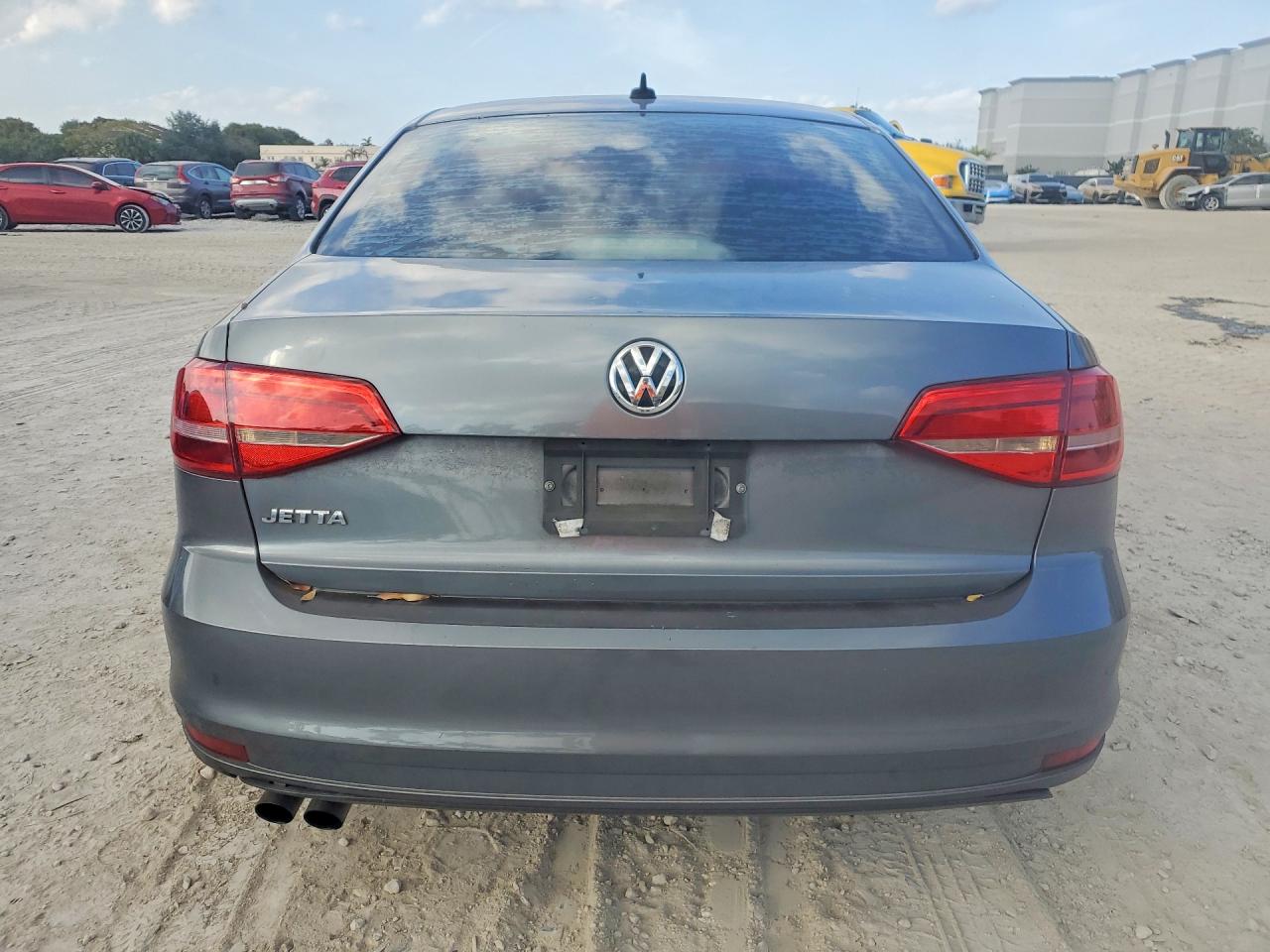 2015 VOLKSWAGEN JETTA