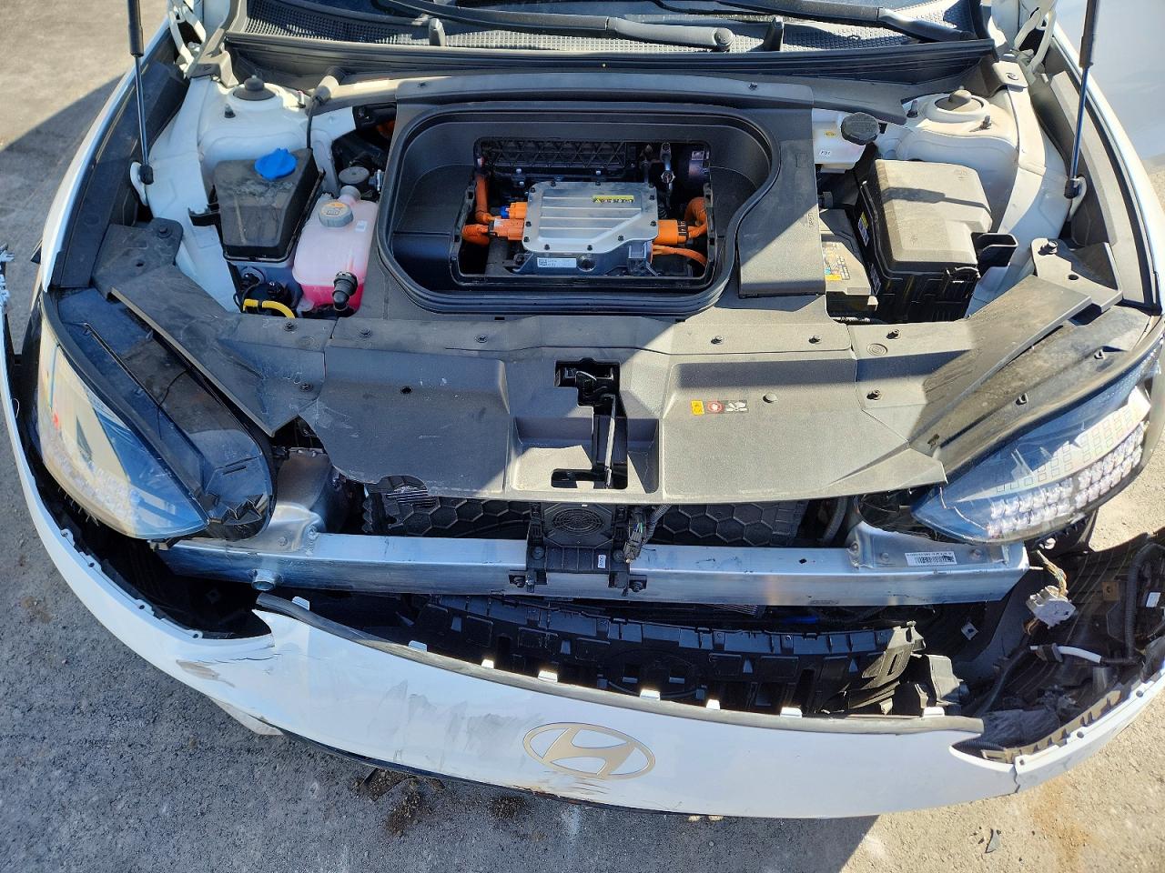 2024 HYUNDAI IONIQ 6 SE