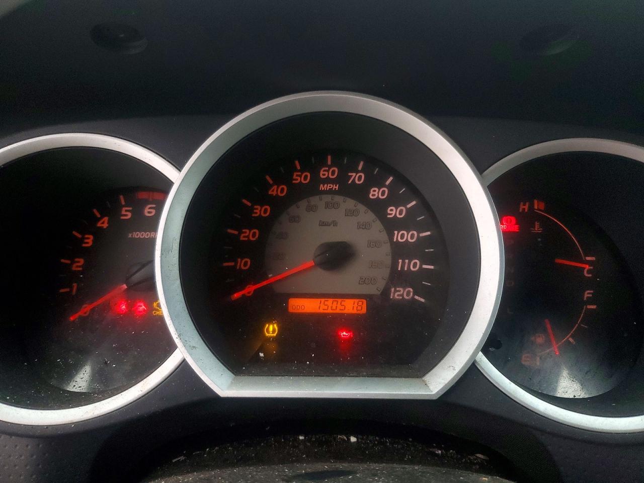 2011 TOYOTA TACOMA