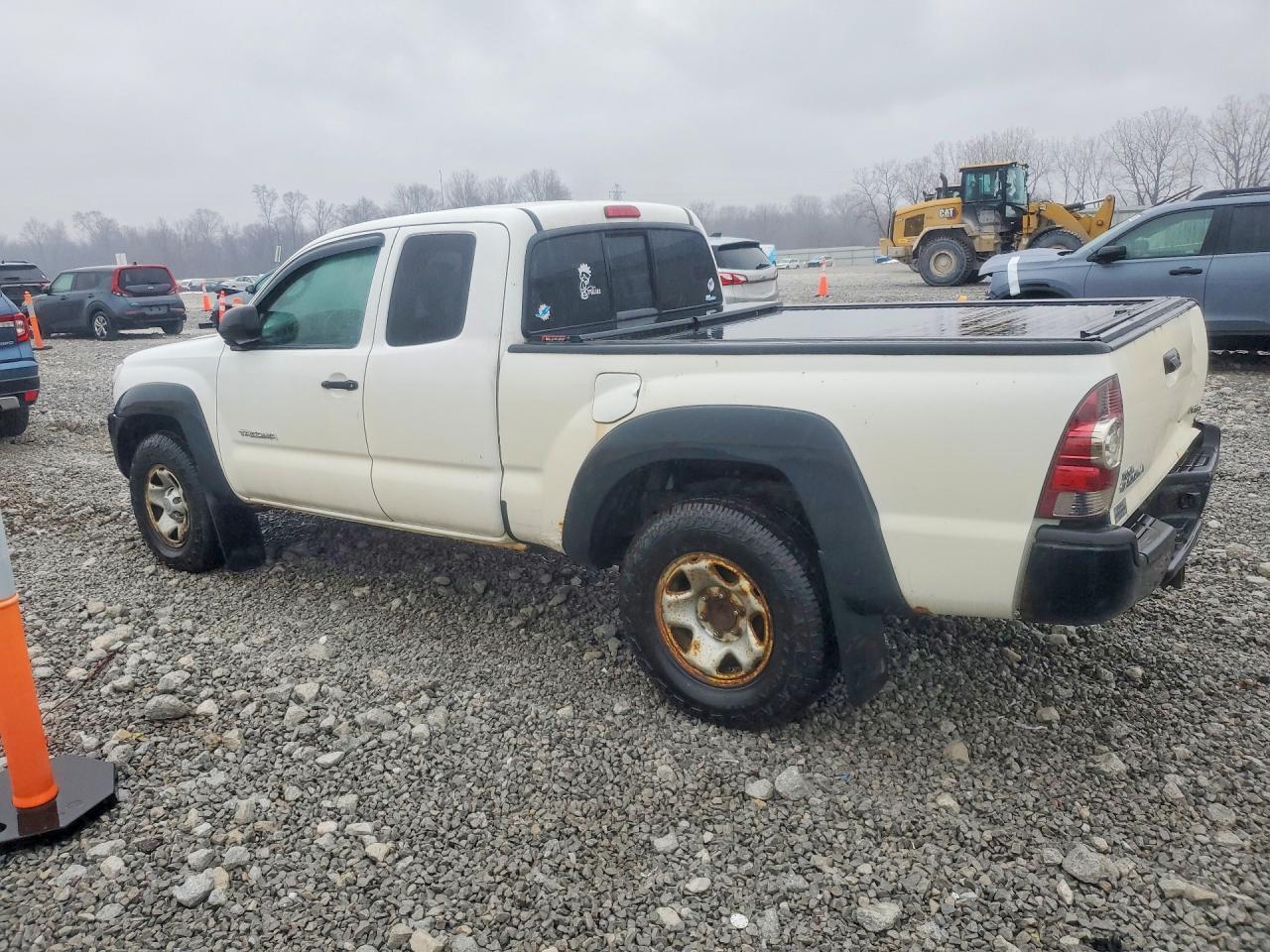 2011 TOYOTA TACOMA
