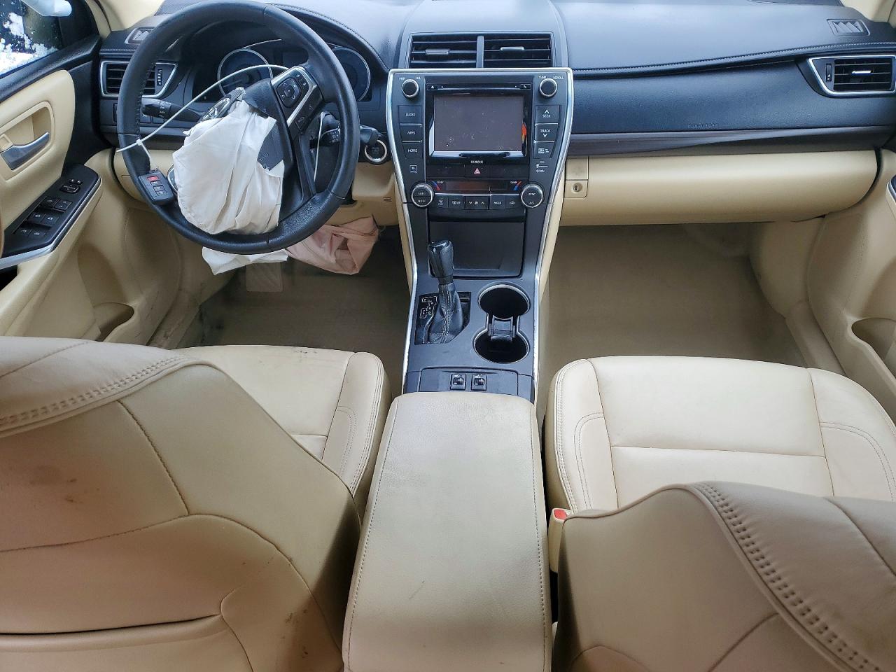 2017 TOYOTA CAMRY