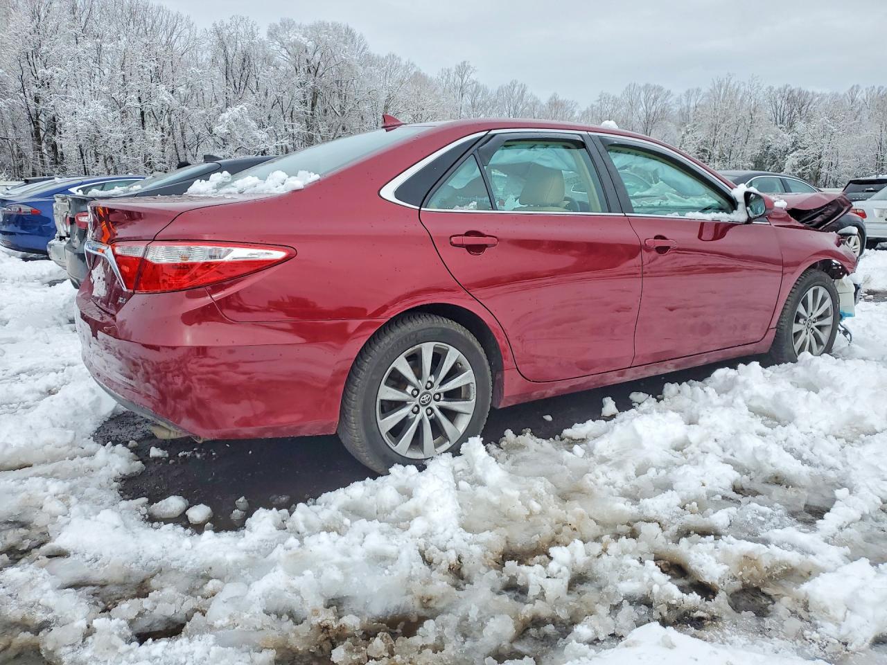 2017 TOYOTA CAMRY