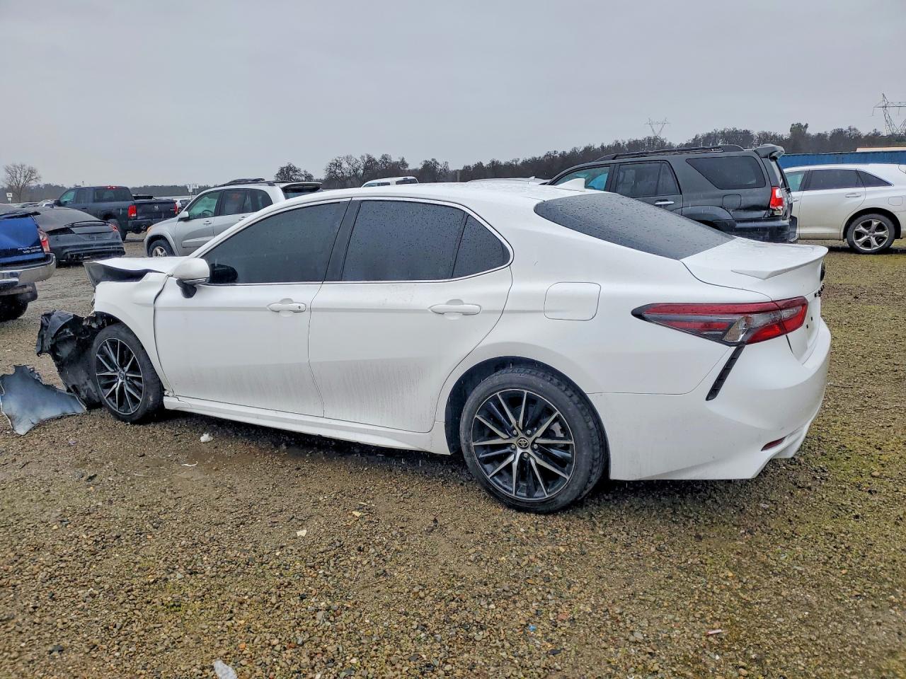 2022 TOYOTA CAMRY