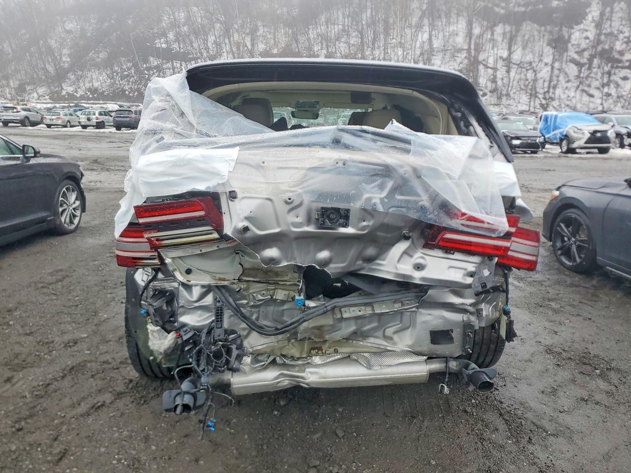 2023 GENESIS GV80