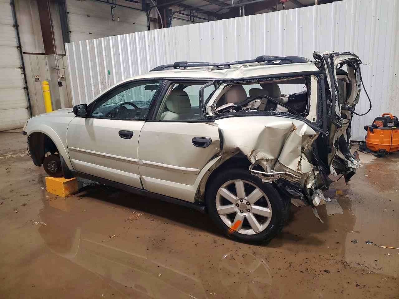 2006 SUBARU LEGACY