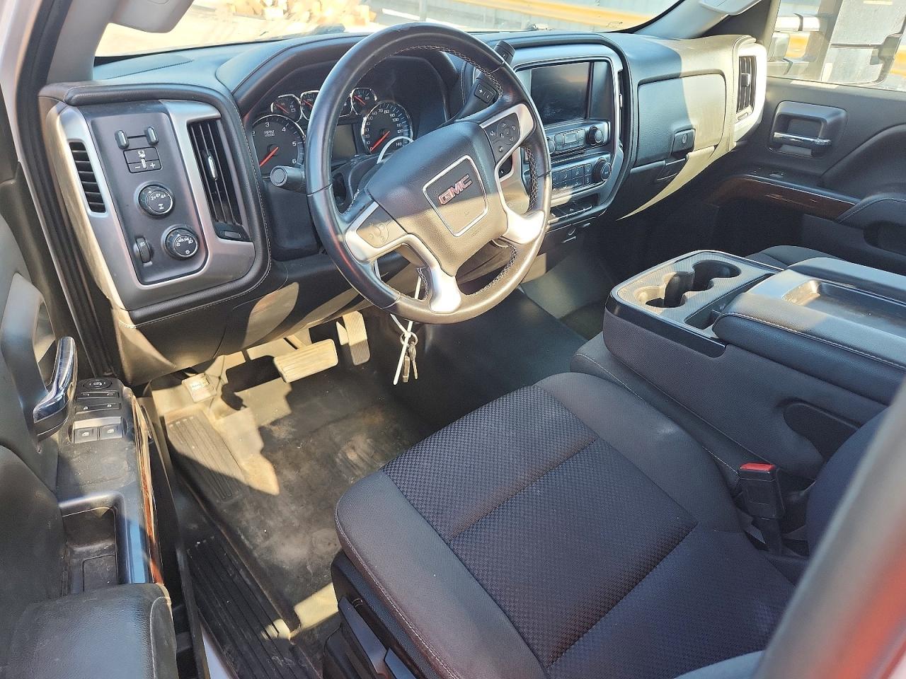 2018 GMC SIERRA