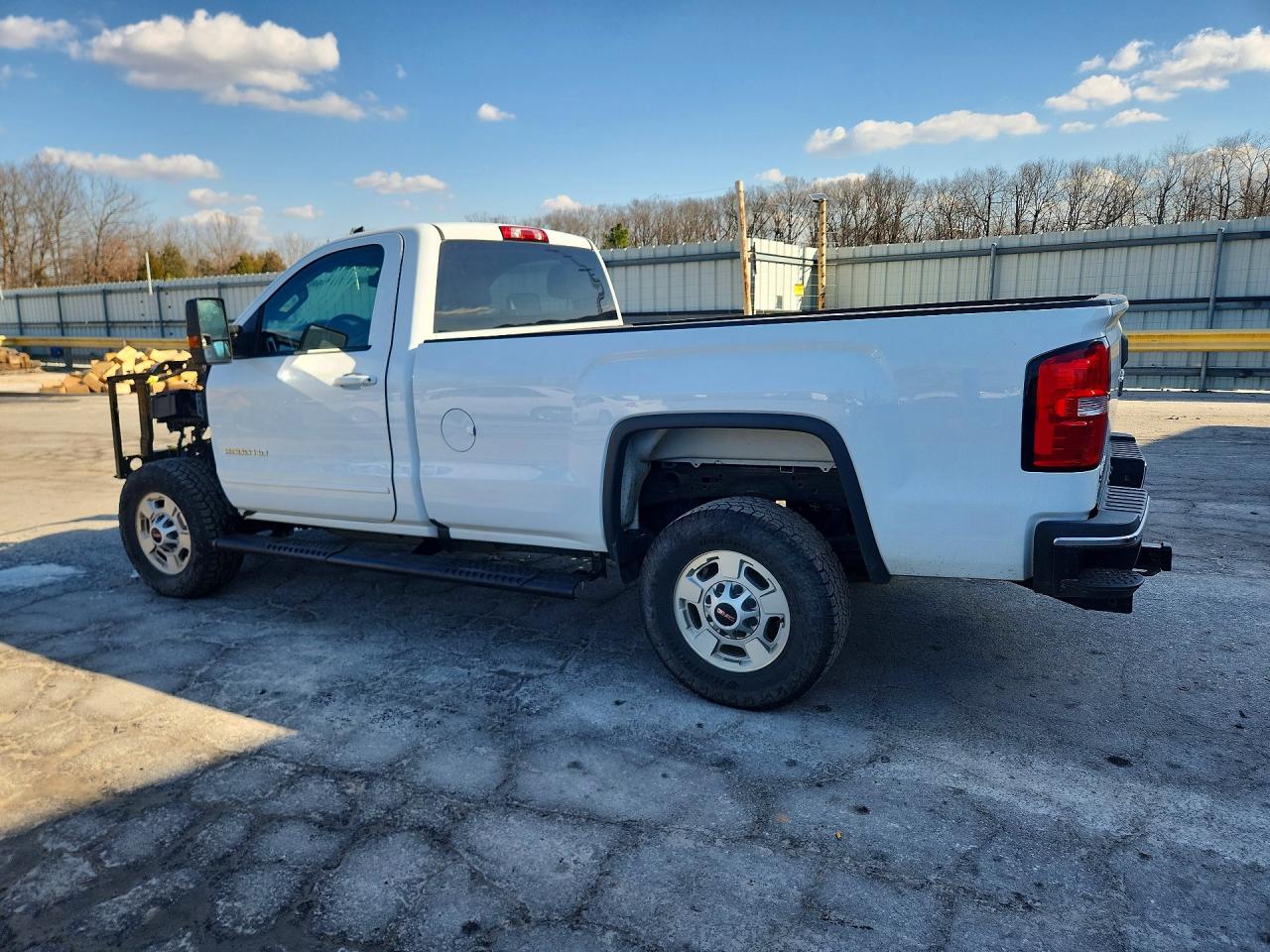 2018 GMC SIERRA