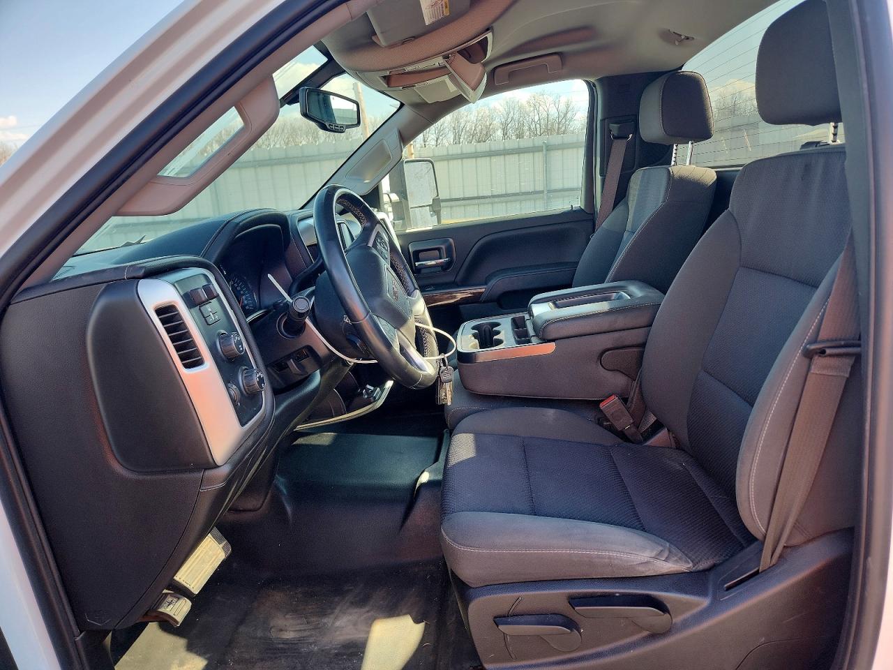 2018 GMC SIERRA