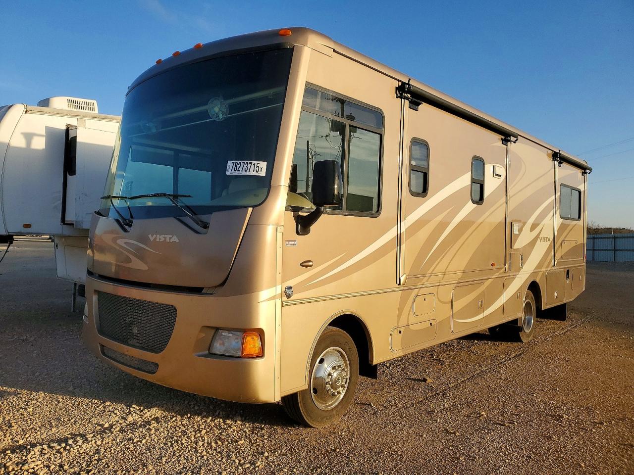 2013 WINN MOTORHOME