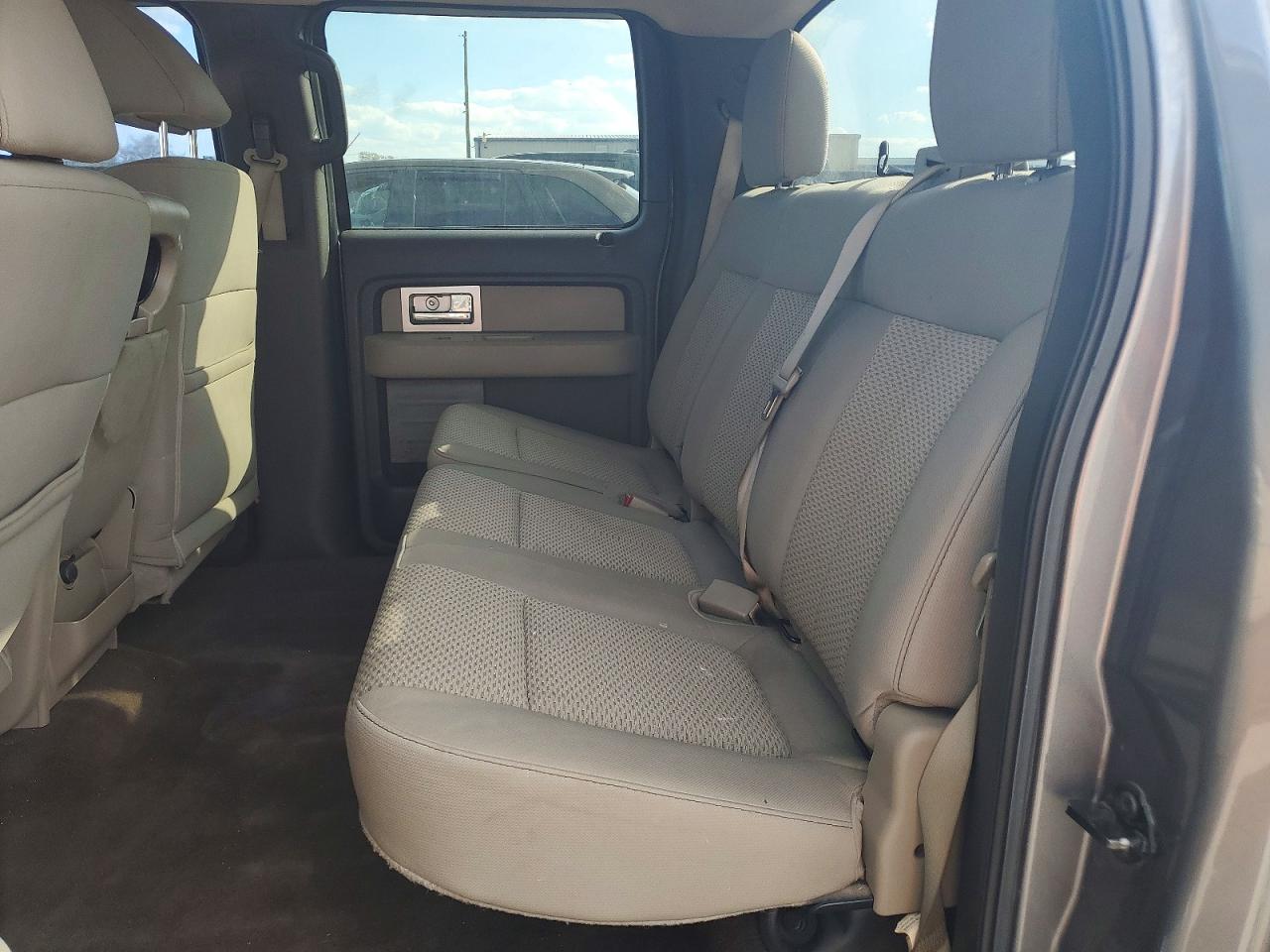 2010 FORD F-150