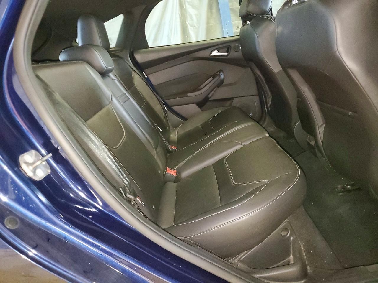 2016 FORD FOCUS