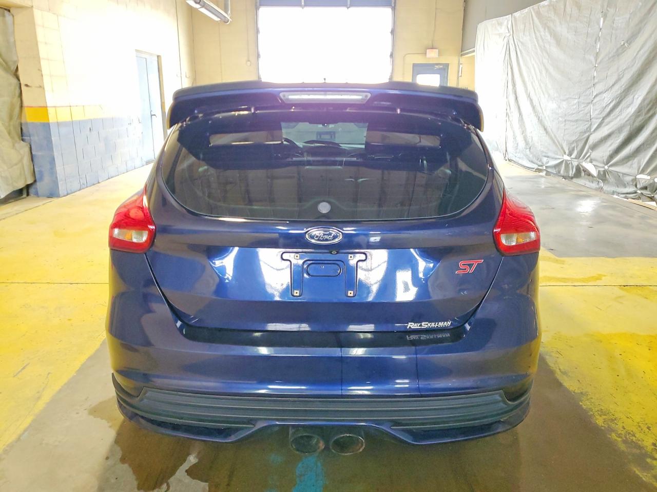 2016 FORD FOCUS
