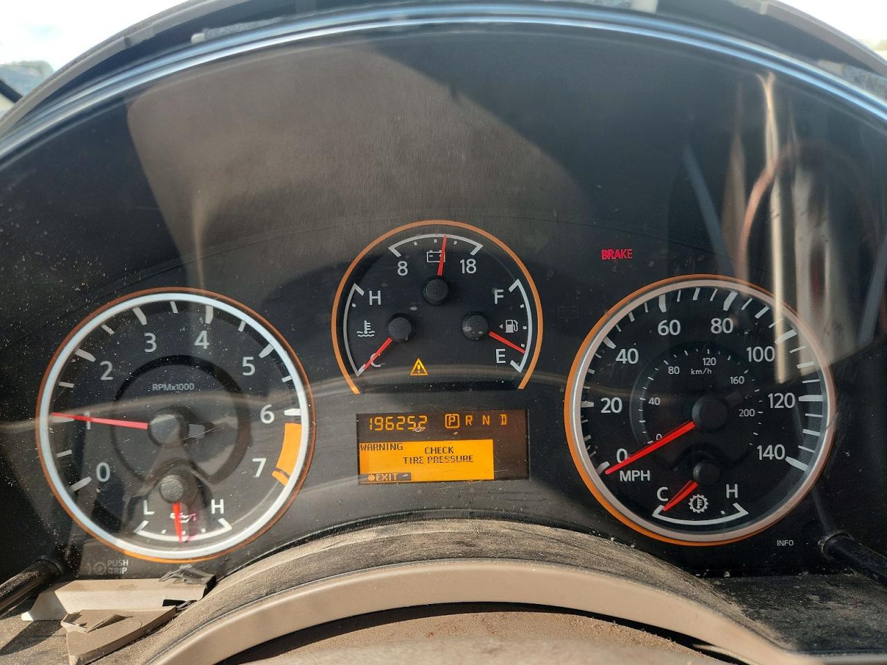 2012 NISSAN TITAN