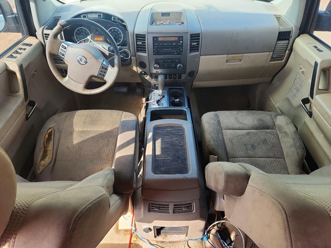 2012 NISSAN TITAN