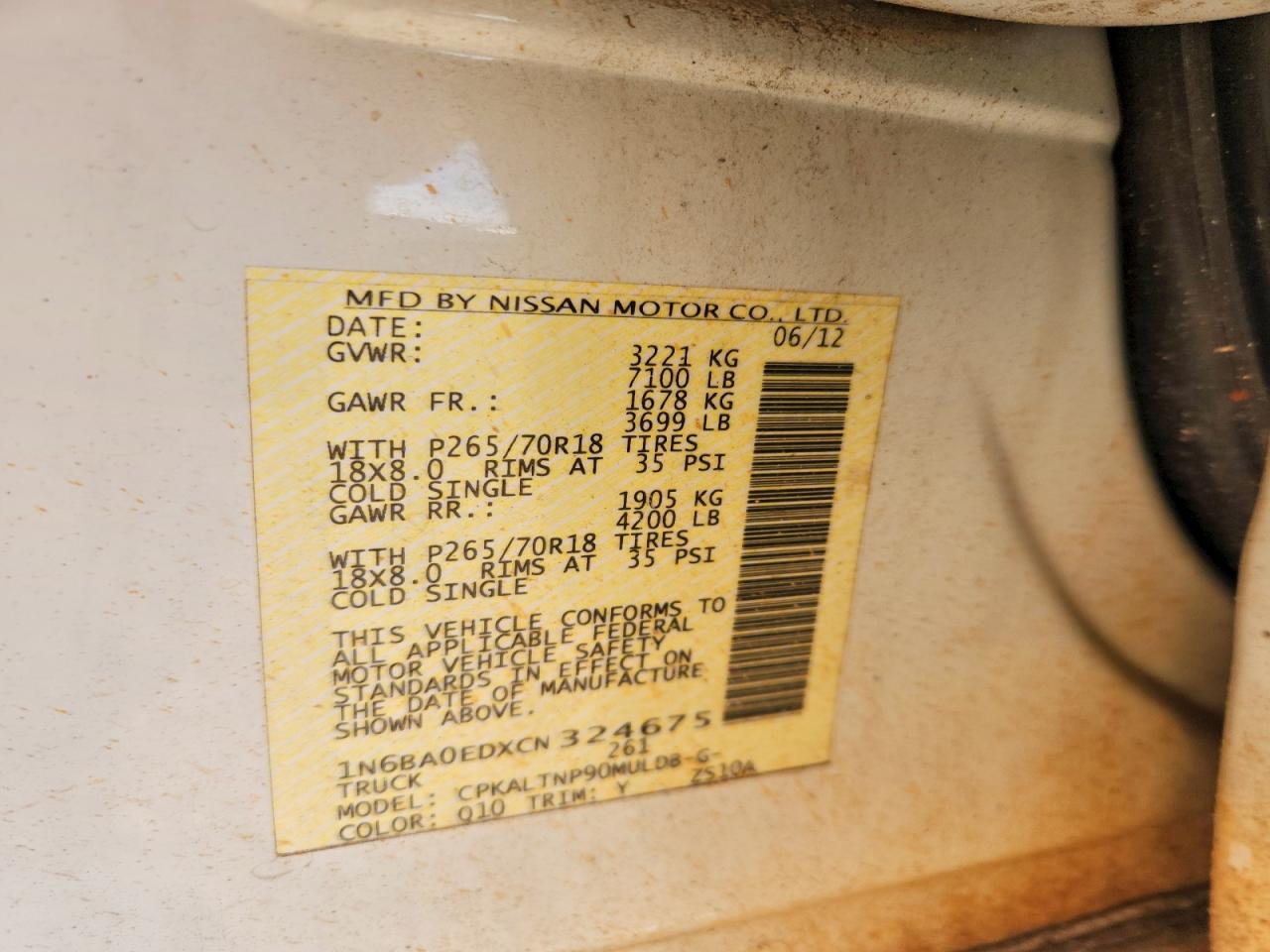 2012 NISSAN TITAN