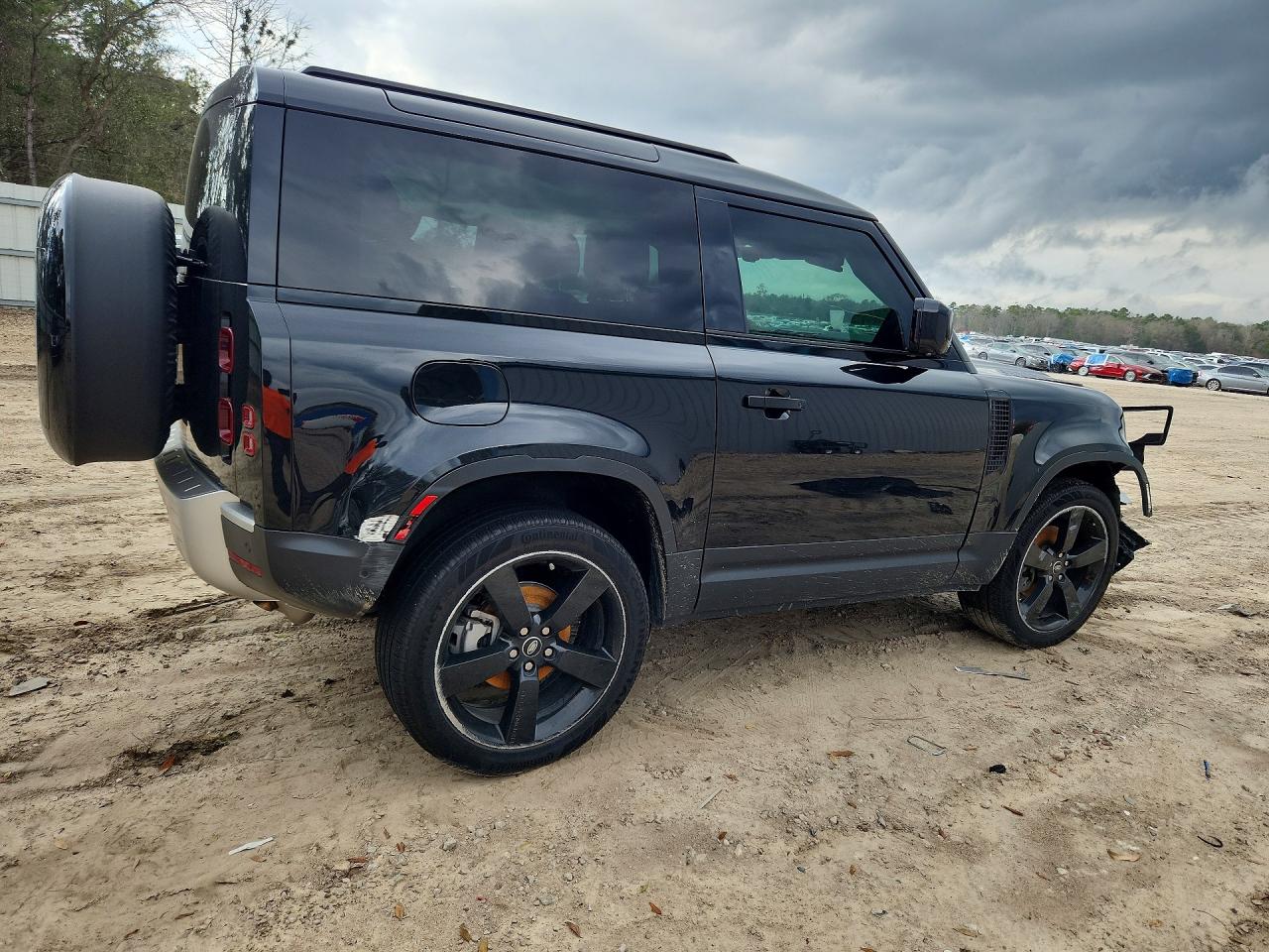 2024 LAND ROVER DEFENDER