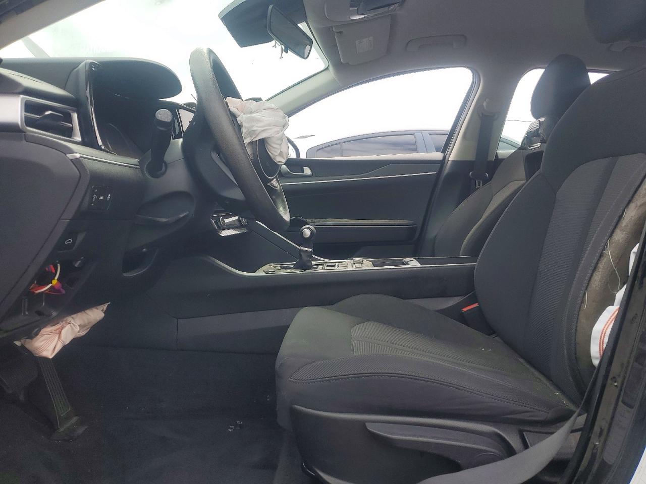 2023 KIA K5