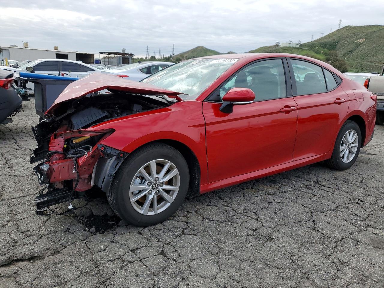 2025 TOYOTA CAMRY