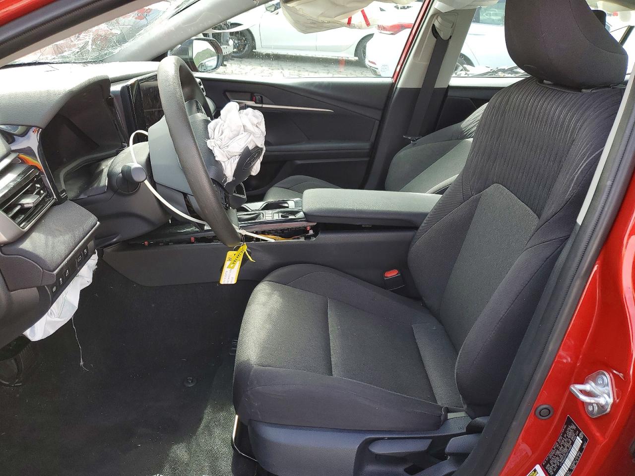 2025 TOYOTA CAMRY