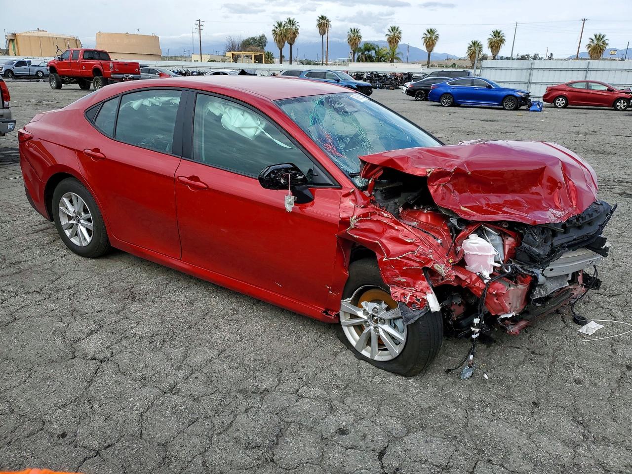 2025 TOYOTA CAMRY