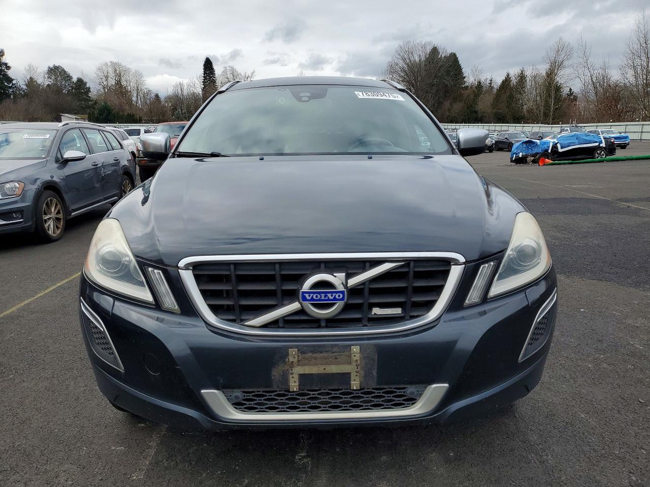 2012 VOLV XC60