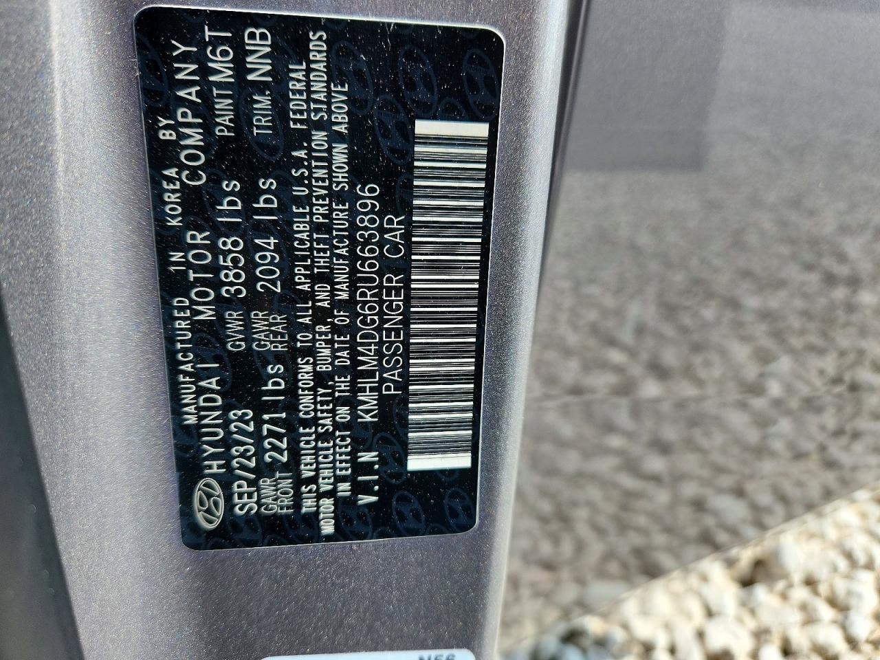 2024 HYUNDAI ELANTRA