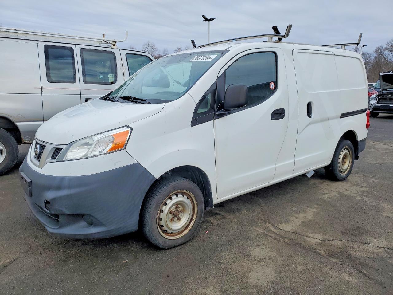 2015 NISSAN NV