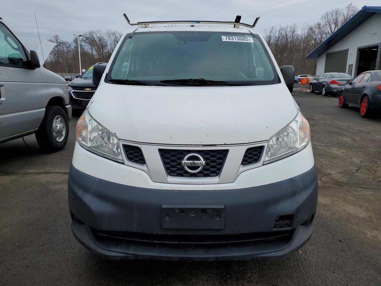 2015 NISSAN NV