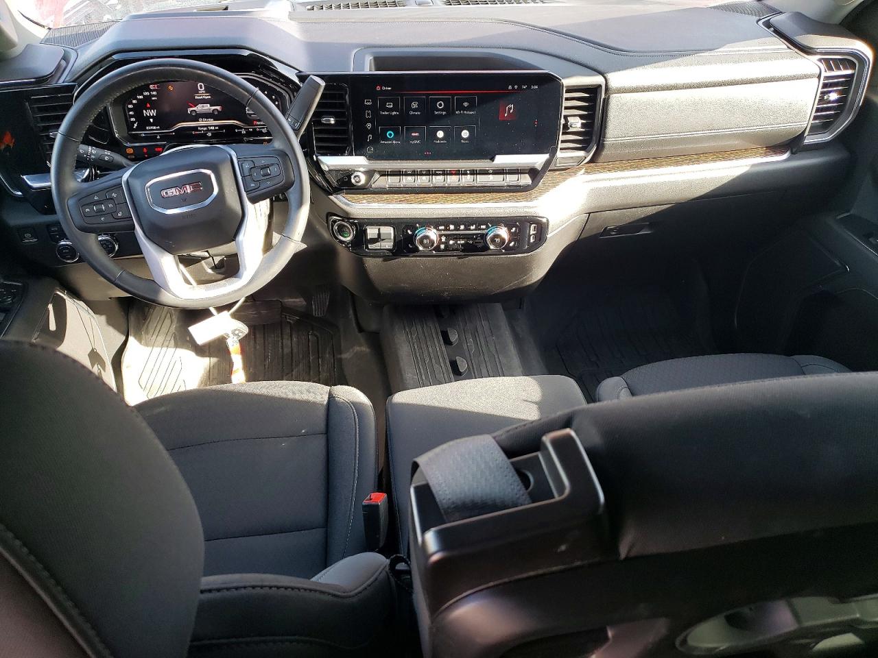 2024 GMC SIERRA