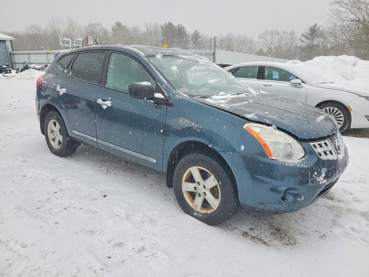 2012 NISSAN ROGUE
