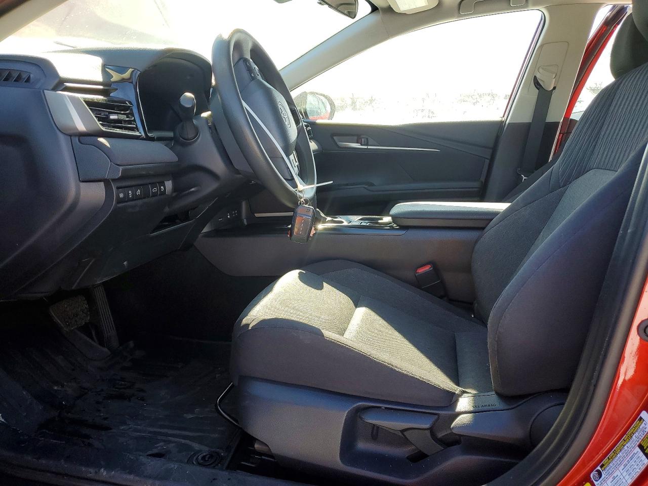 2025 TOYOTA CAMRY
