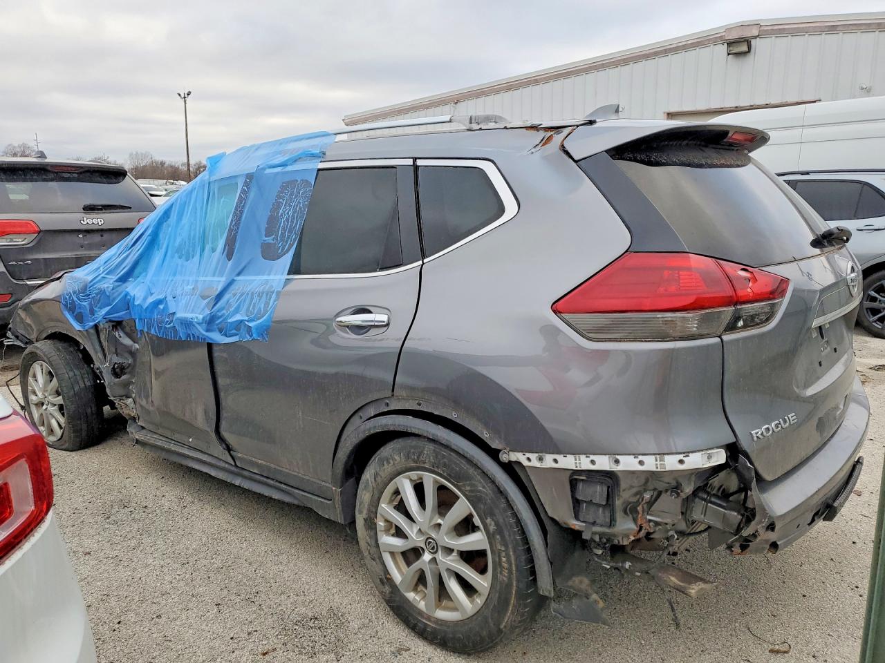 2019 NISSAN ROGUE