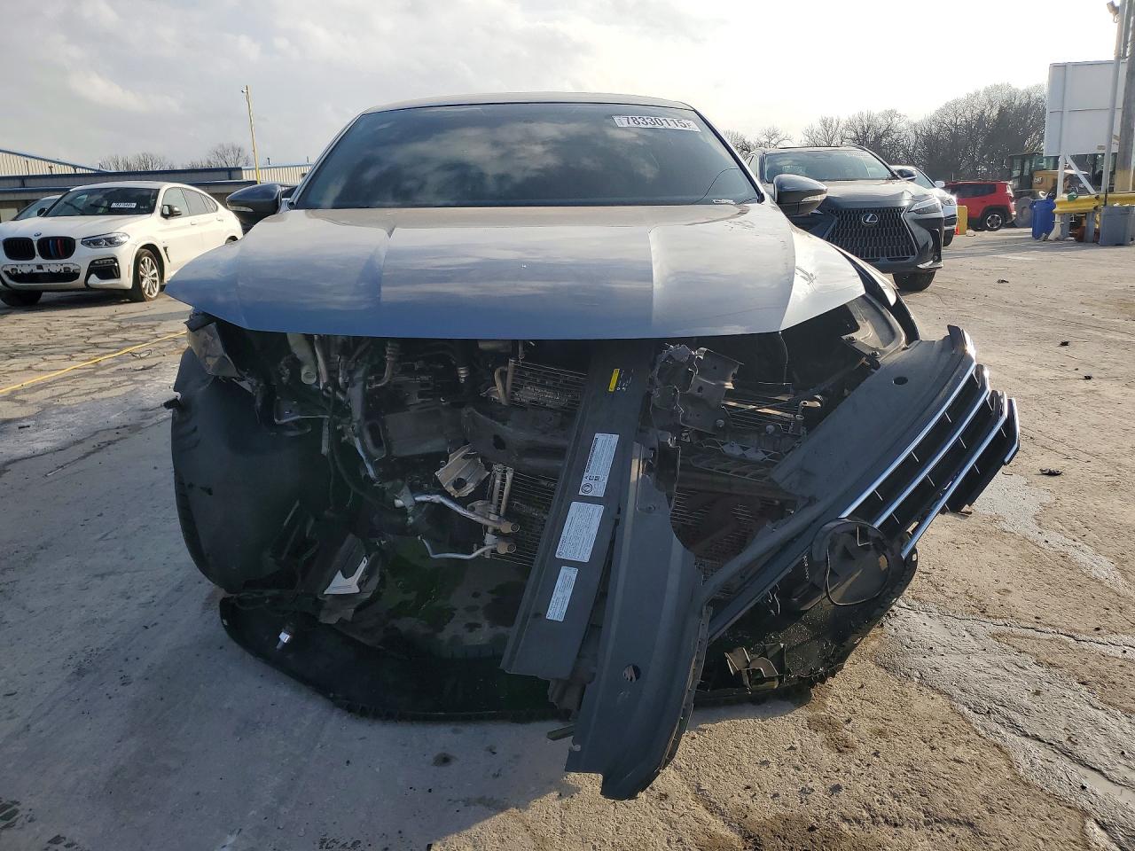 2016 VOLKSWAGEN PASSAT