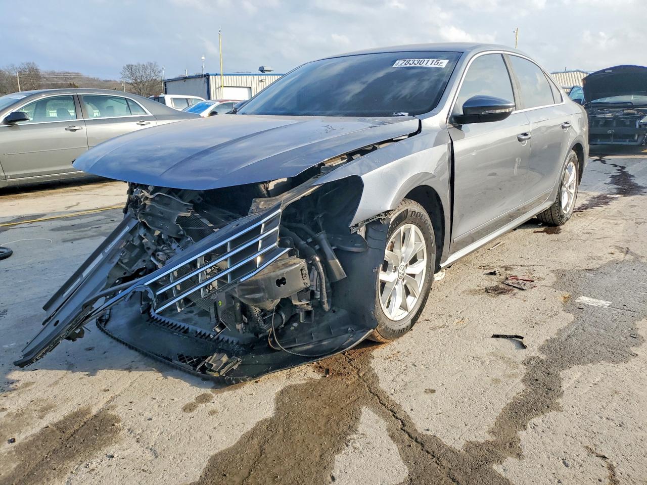 2016 VOLKSWAGEN PASSAT