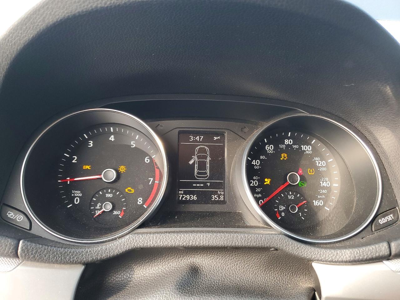 2016 VOLKSWAGEN PASSAT