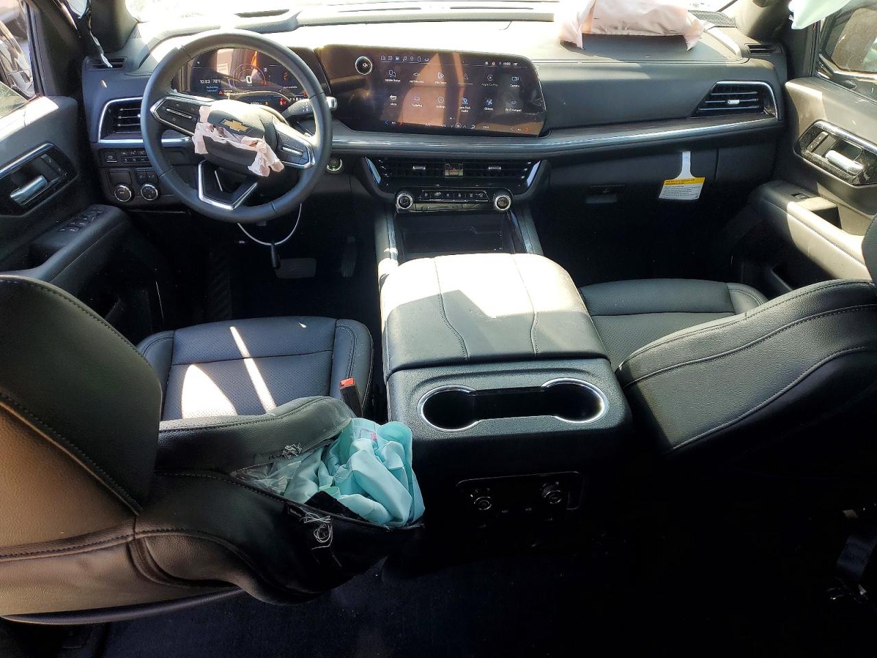 2025 CHEVROLET SUBURBAN