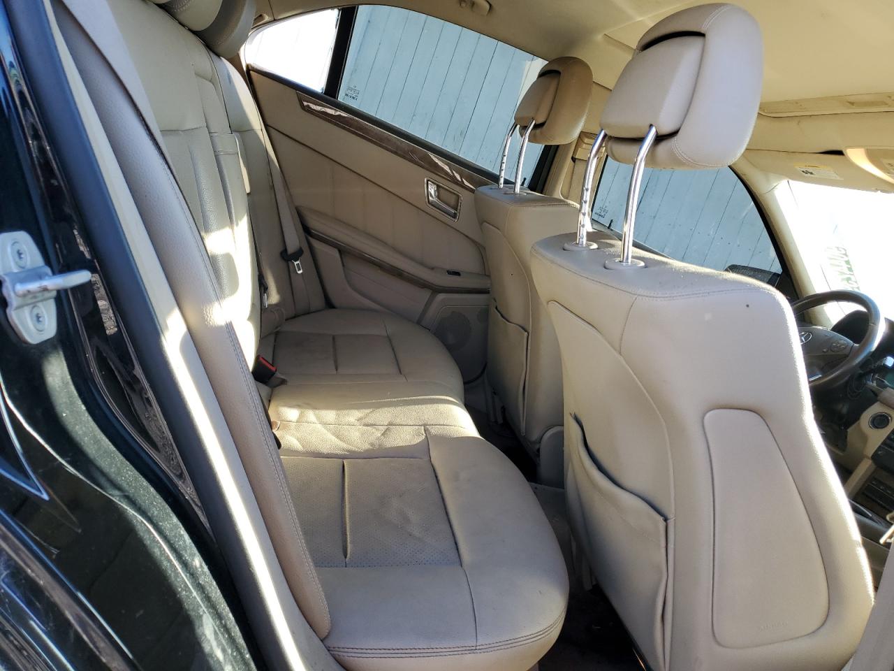 2011 MERCEDES-BENZ E-CLASS