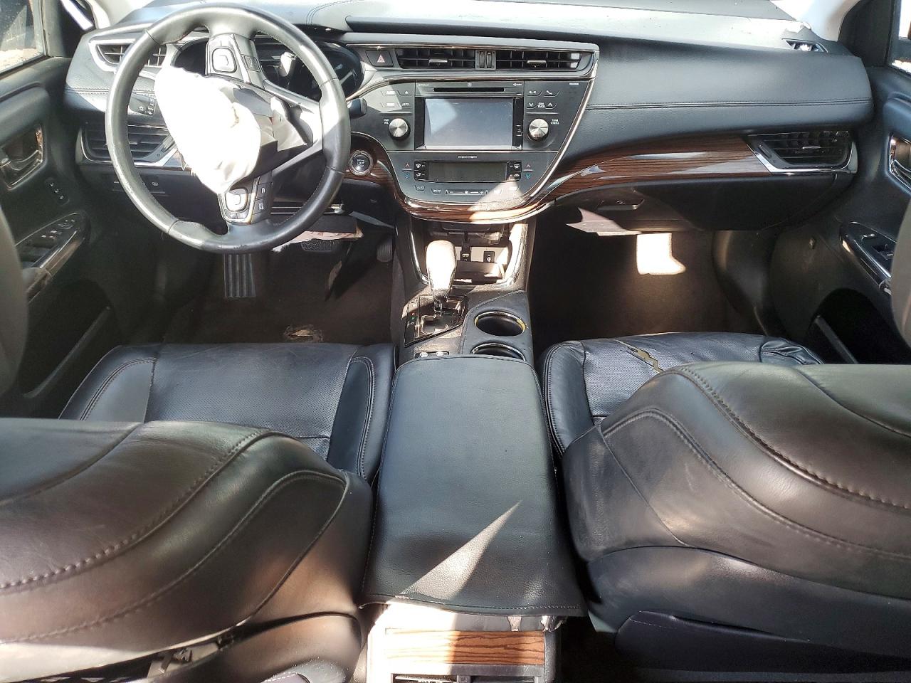 2015 TOYOTA AVALON