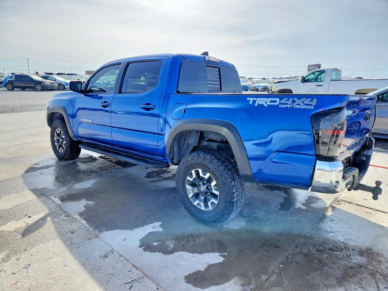 2018 TOYOTA TACOMA