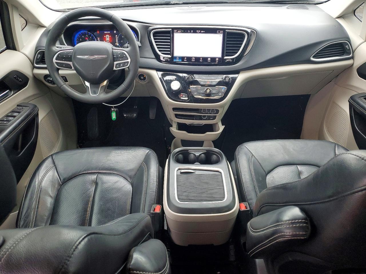 2022 CHRYSLER PACIFICA