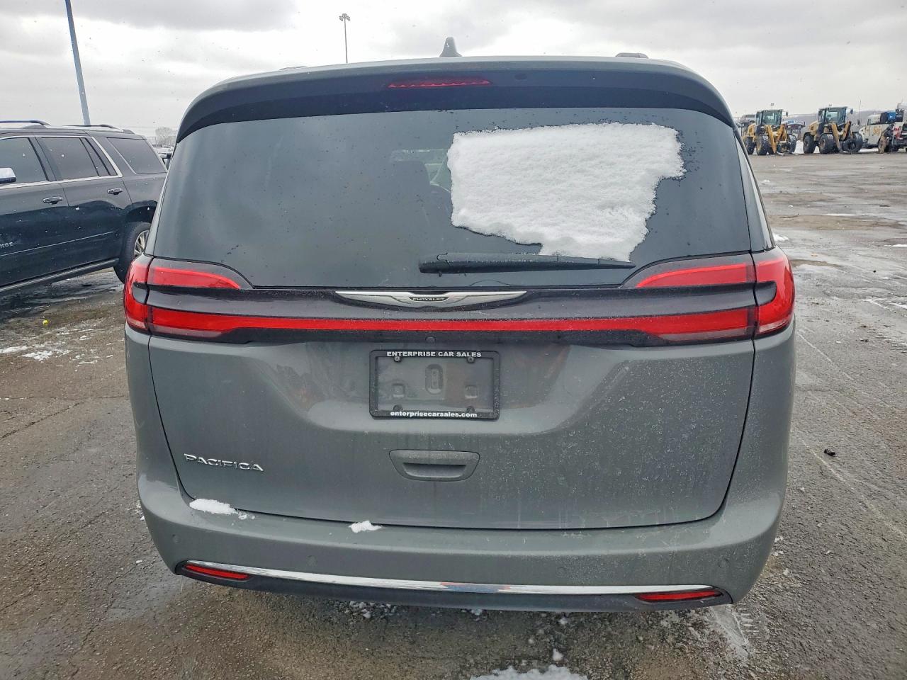 2022 CHRYSLER PACIFICA
