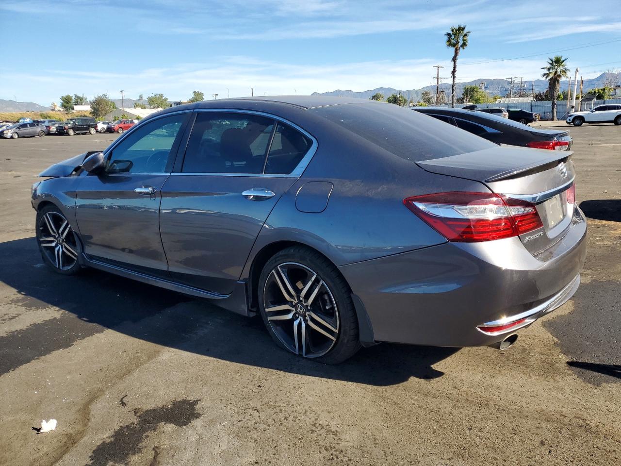 2017 HONDA ACCORD